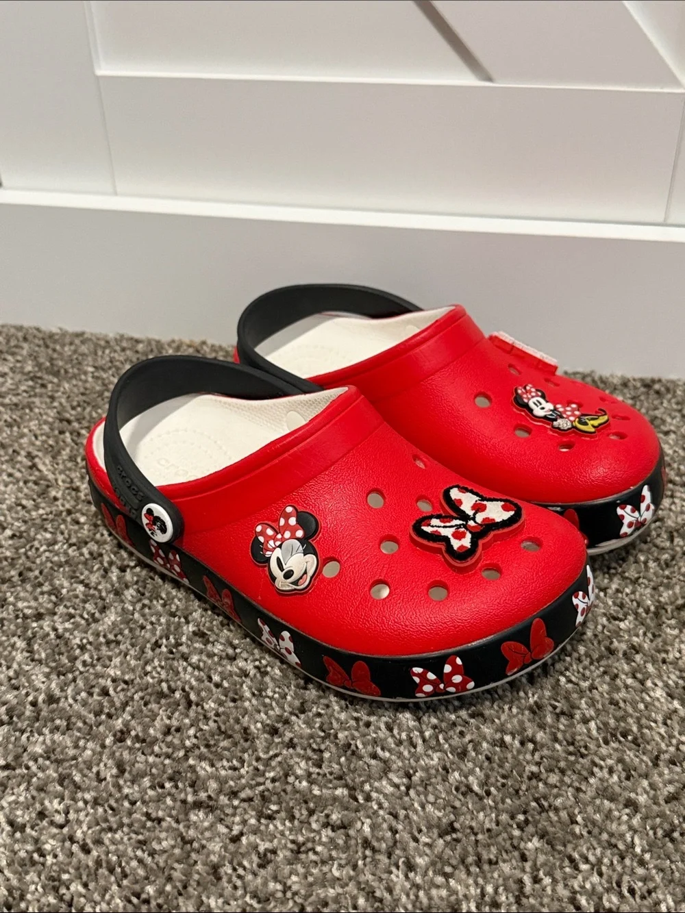 CROCS Kids Red Minnie Mouse Clog Sandals with Black Trim